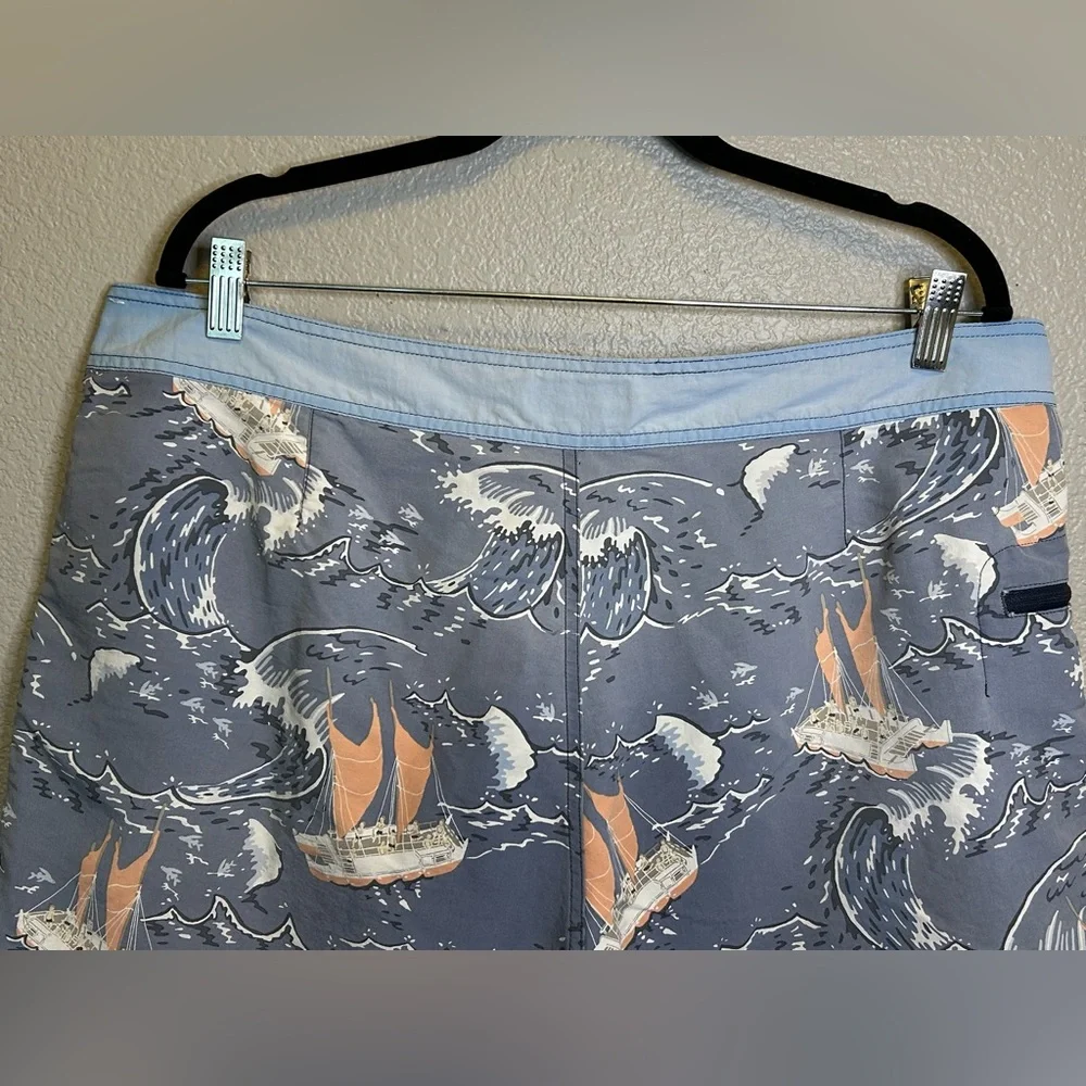 Patagonia Pataloha Swim Trunks Board Shorts Catamaran Boat Waves Print Sz 40